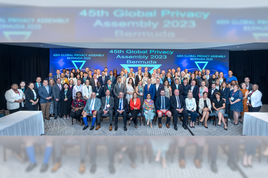 Gruppenbild von der 45. Global Privacy Assembly auf Bermuda
